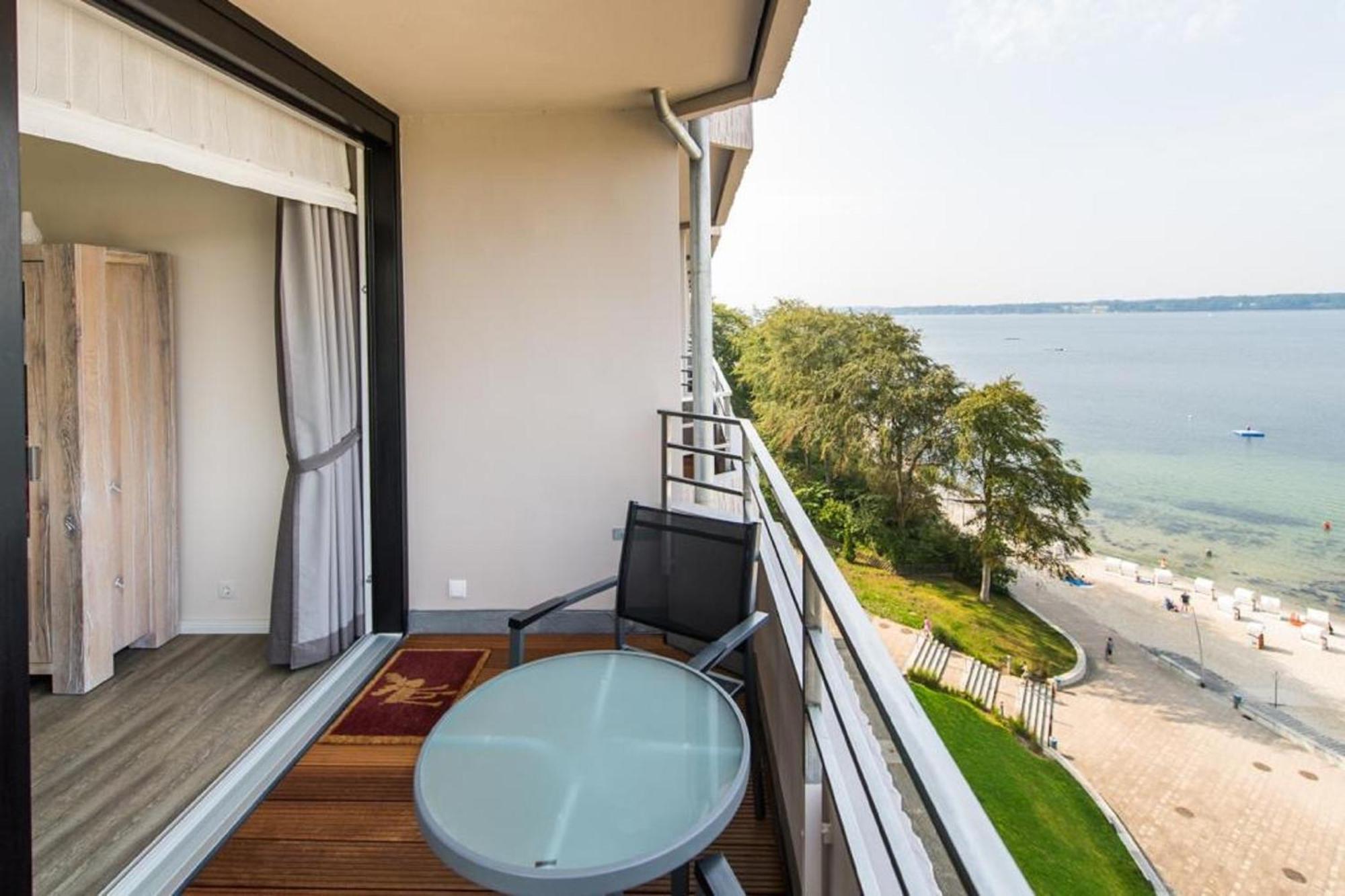 Fjordblick - Apartment Lord Nelson Glücksburg Exterior foto