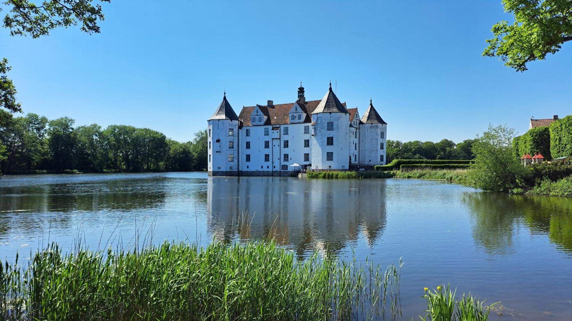 Fjordblick - Apartment Lord Nelson Glücksburg Exterior foto